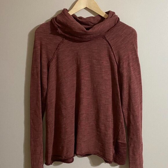 Burgundy Free People lightweight long sleeve top - Picture 2 of 5